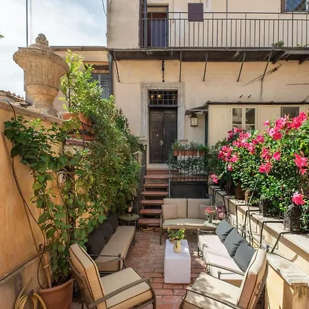 Navona Luxury And Historical Rome